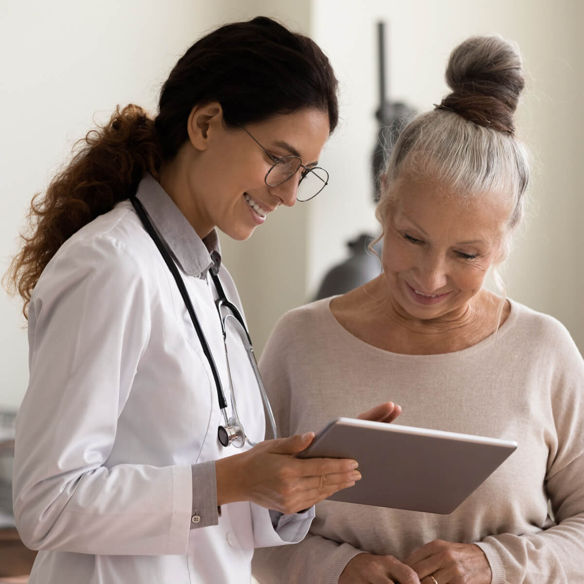 healthcare-professionals-2 healthcare-professionals-2